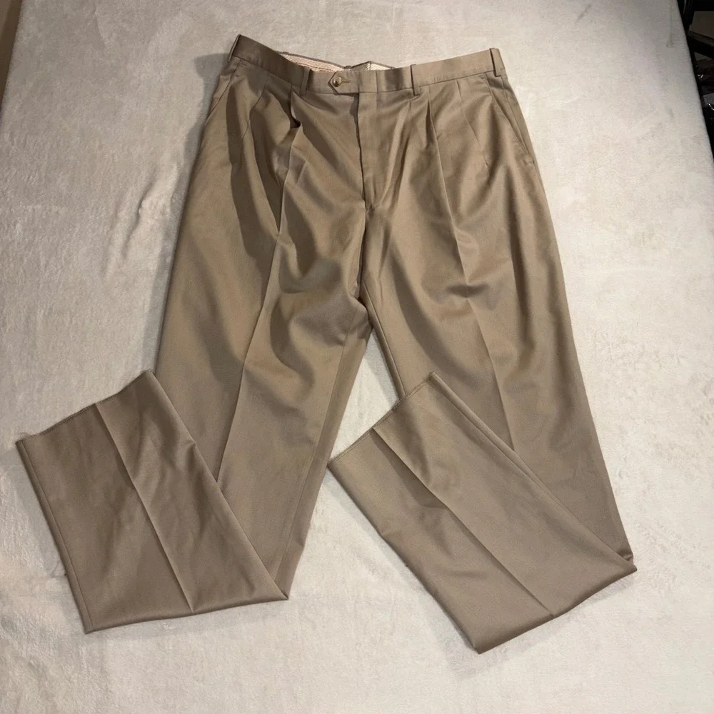 JB Britches Winston Khaki Pleated Dress Pants 100% Worsted Wool Italy 40R NWT